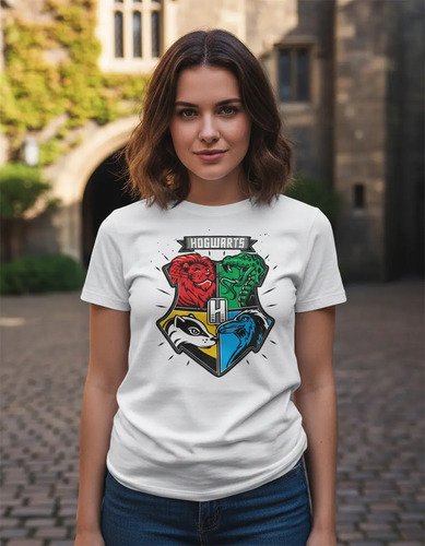 Playera Con Logo De Hogwarts Harry Potter Unisex