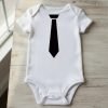 D_700242-MLM112970224617_062026-O.jpg Pañalero Corbata