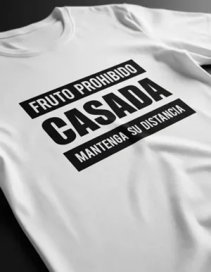 D_730564-MLM95074602200_102025-O.webp Playera Unisex Fruto Prohibido Casado O Casada