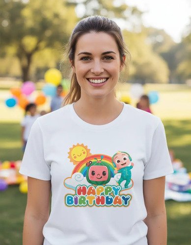 D_747556-MLM94886125655_102025-O.jpg Combo 2 Playeras Unisex + 1 Playera Infantil Cocomelon