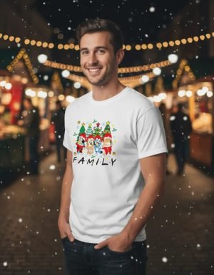 D_893136-MLM98189170962_112025-O.jpg Playera Navidad Bluey Family Friends Unisex