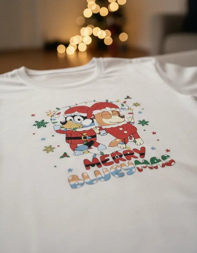 D_920398-MLM97700304920_112025-O.jpg Playera Merry Blueymas Navidad