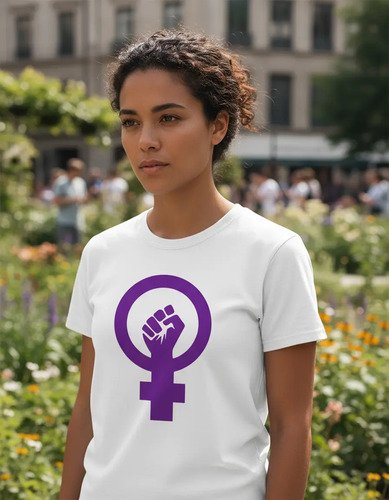 Playera Con El Logo Para 8 De Marzo