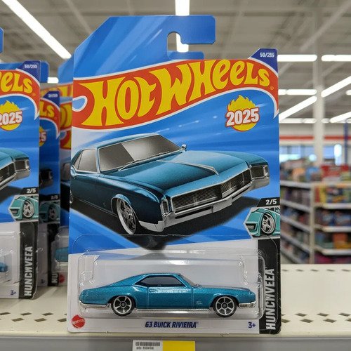 D_983917-MLM100038649636_122025-O.jpg Buick Rivera 66 Hw Modified Hotwheels 2025