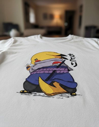 D_990291-MLM92914669162_092025-O.jpg Playera De Pikachu Uchiha Unisex